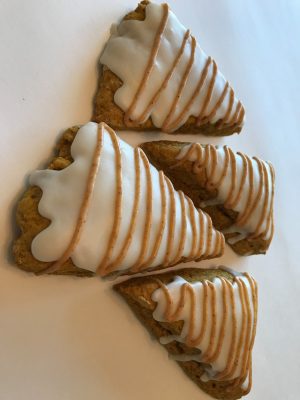 Pumpkin Spice Scones Cake